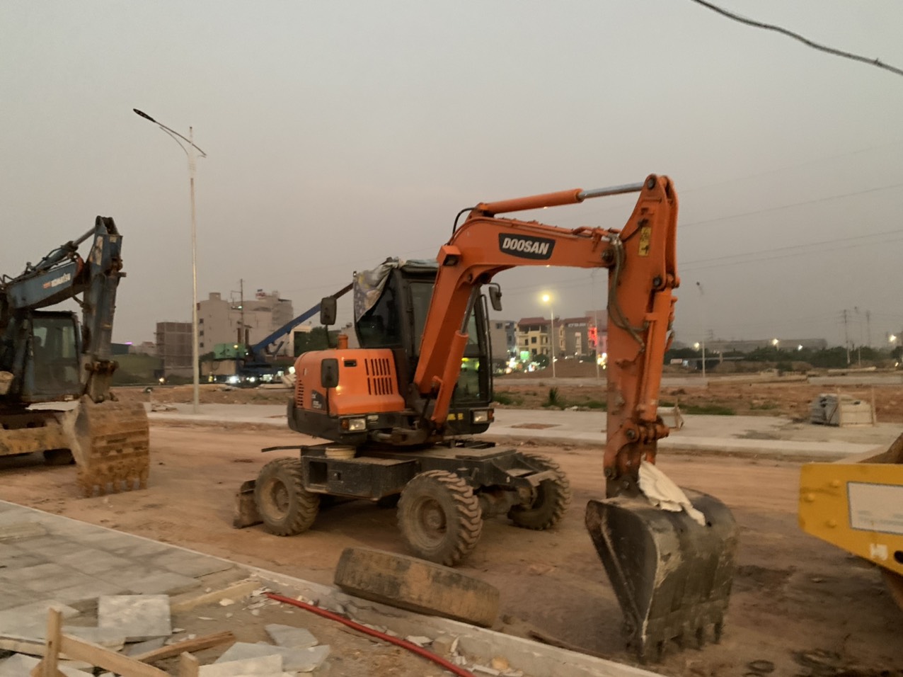 thu mua may moc thiet bi dung cu cong trinh 7